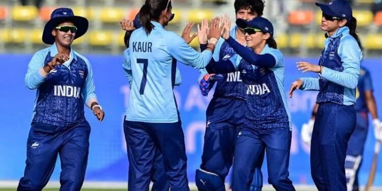 चक दे इंडिया! महिला क्रिकेटर्सनी रचला इतिहास… लंकेला हरवून सुवर्ण पदकावर कोरले नाव