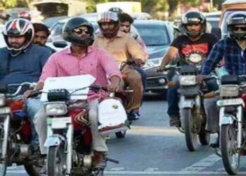 सर्व कंपन्यांतील कर्मचाऱ्यांना आता हेल्मेट बंधनकारक ; तब्बल 1744 कंपन्यांना आरटीओकडून नोटीसा