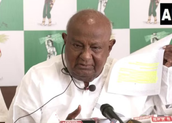 मी जिवंतच यासाठी आहे’; कावेरी पाणी वाटपावर बोलताना माजी पंतप्रधानांच्या डोळ्यात अश्रू