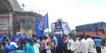 डॉ. आंबेडकरांच्या नावाच्या कमानीला विरोध; सांगलीच्या दीडशे कुटुंबांनी सोडलं गाव; लाँग मार्च भोरमध्ये दाखल