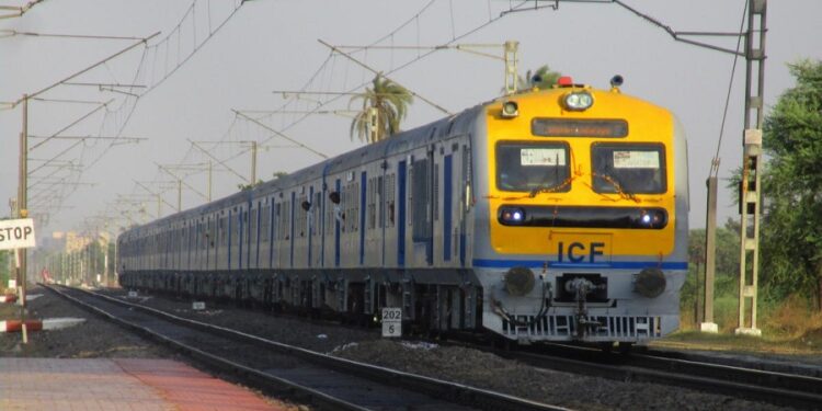 सुवर्णसंधी ! पूर्व रेल्वे विभागात भरती; तब्बल 3115 जागा भरल्या जाणार…