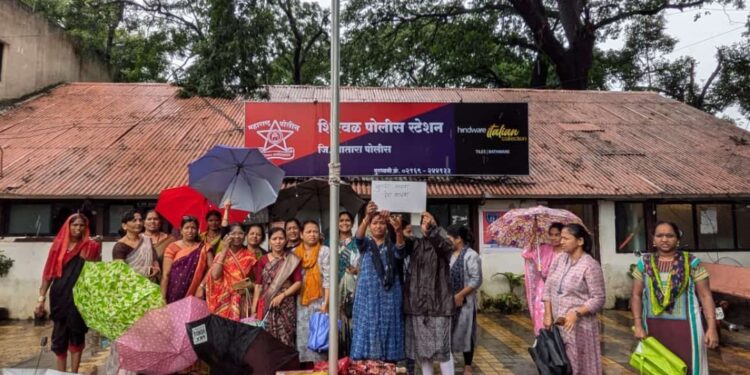 महिलांच्या अत्याचारांच्या प्रकरणांमध्ये दोषींना मृत्यूदंडाची शिक्षा देण्याची मागणी