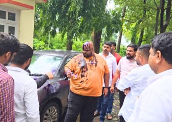 वेल्हा : अभियंता शाईफेक प्रकरणी काँग्रेसच्या कार्यकर्त्यांवर गुन्हा दाखल