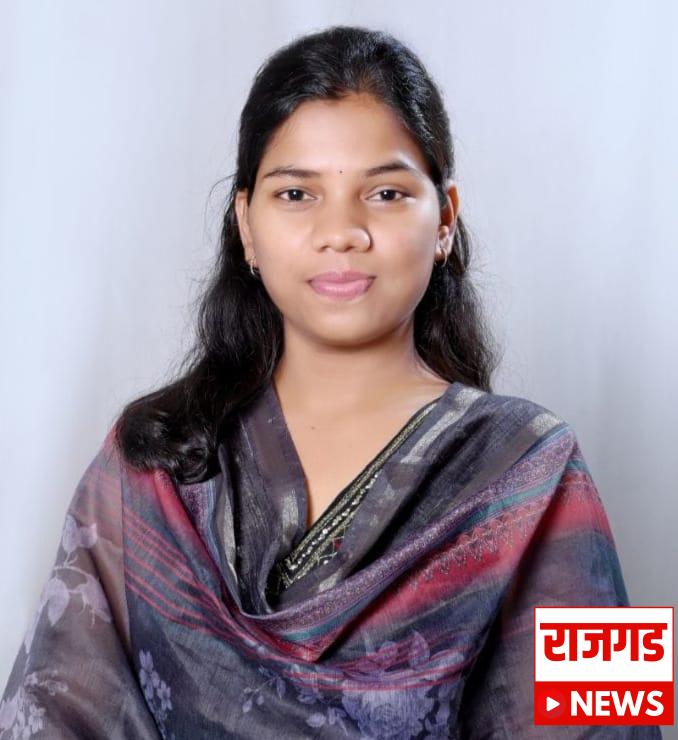 वाल्हेः बापाने दिलेल्या धैर्याने दुसऱ्या प्रयत्नात ‘ती’ बनली फौजदार; सुधा भोसले यांची पोलीस उपनिरीक्षक पदाला गवसणी