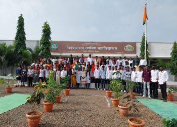 इंदापूरः विश्वासराव रणसिंग महाविद्यालयात स्वातंत्र्य दिन मोठ्या उत्साहात साजरा