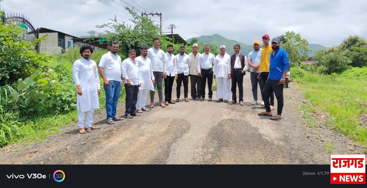Velha: वांगणी ते वांगणीवाडी रस्त्याला एका महिन्यातच पडले खड्डे; ग्रामस्थांमध्ये संतापाची लाट, आंदोलनाचा इशारा