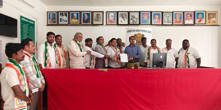 खंडाळाः तालुक्यात ‘ओला दुष्काळ’ जाहीर करावा; राष्ट्रवादी शरद पवार गटाकडून तहसीलदारांना निवेदन