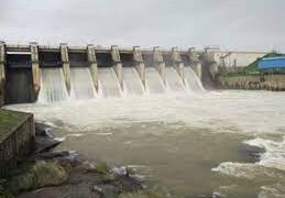 नीराः वीर धरणाचे नऊही दरवाजे उघडले, पाण्याचा मोठा विसर्ग सुरू; नीरा नदी काठच्या गावांना सतर्कतेचा इशारा