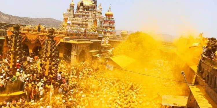 जेजुरीः २ सप्टेंबरला सोमवती यात्रेनिमित्त वाहतूकीत करण्यात आलेत ‘हे’ बदल; जिल्हाधिकारी सुहास दिवसे यांची माहिती