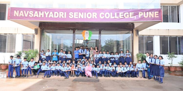 कार्यशाळाः नवसह्याद्री गुरूकुलमधील चिमुकल्यांनी साकारल्या शाडू मातीपासूनच्या सुबक गणेश मूर्ती