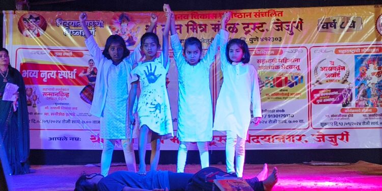 गणेशोत्सवः ‘त्या’ नृत्याविष्काराने सारेजण झाले स्तब्ध; कोलकत्ता, बदलापूर घटनेवर आधारित अनोखा नृत्यप्रकार सादर