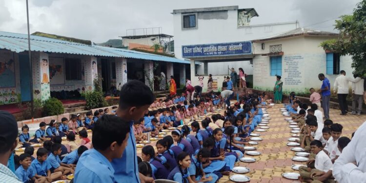 मार्गदर्शनः मुस्कान फाउंडेशनने पुढाकार घेत मुली व युवतींसाठी घेतले ‘गुड टच, बॅड टच’चे शिबिर