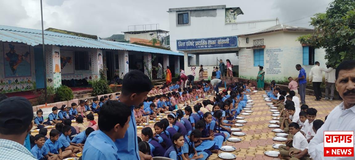 मार्गदर्शनः मुस्कान फाउंडेशनने पुढाकार घेत मुली व युवतींसाठी घेतले ‘गुड टच, बॅड टच’चे शिबिर