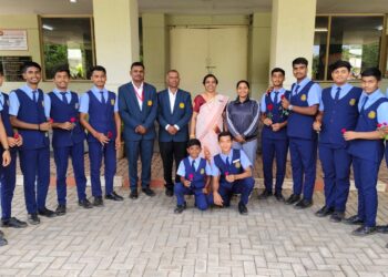 उरुळी कांचनः सायरस पुनावाला इंग्लिश मीडियम स्कूलच्या विद्यार्थ्यांचे कबड्डी स्पर्धेत अजिंक्यपद; जिल्हा स्पर्धेसाठी निवड, परिसरातून कौतुकाचा वर्षाव
