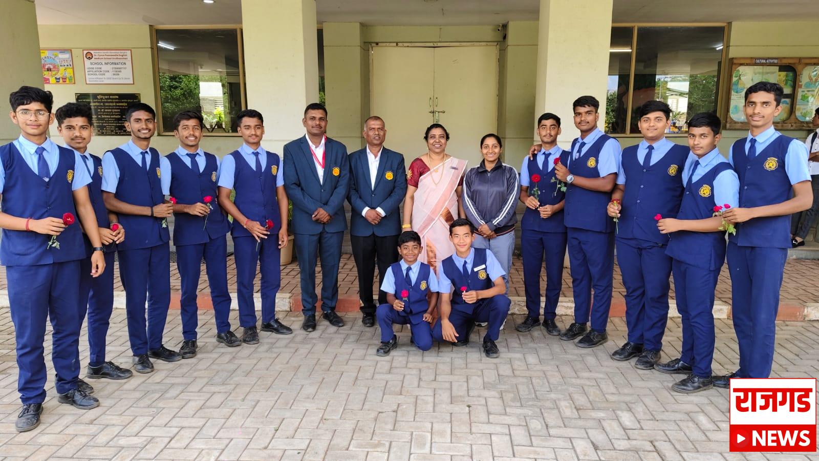 उरुळी कांचनः सायरस पुनावाला इंग्लिश मीडियम स्कूलच्या विद्यार्थ्यांचे कबड्डी स्पर्धेत अजिंक्यपद; जिल्हा स्पर्धेसाठी निवड, परिसरातून कौतुकाचा वर्षाव