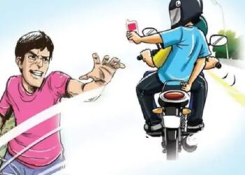 शिक्रापूरः पानाच्या बहाण्याने मोबाईलवर मारला डल्ला; महागडा आयफोन चोरट्यांनी केला लंपास