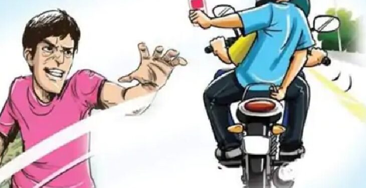 शिक्रापूरः पानाच्या बहाण्याने मोबाईलवर मारला डल्ला; महागडा आयफोन चोरट्यांनी केला लंपास