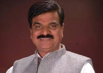 अखेर मावडी क.प एमआयडीसी संपादनातून वगळले