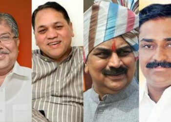आमदारकीची उमेदवारीः अर्ज दाखल करण्यासाठी उमेदवारांची लगबग; अर्ज दाखल करण्यापूर्वी मतदार संघात जोरदार ‘शक्ती प्रदर्शन’