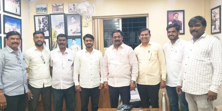 भोरमध्ये अजित पवार गटाला धक्का; शहर युवक उपाध्यक्षचा काँग्रेसमध्ये जाहीर प्रवेश