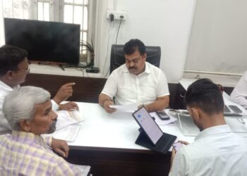 योजनाः ‘यशवंतराव चव्हाण पाल मुक्त’ योजना जलगतीने राबविणार: आमदार संजय जगताप; भटक्या जाती जमातीच्या प्रतिनिधींसोबत बैठक