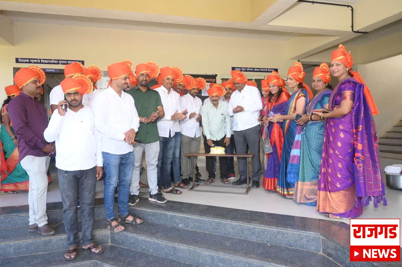 स्नेहमेळावाः कै. काशिनाथराव खुटवड विद्यालयात २००३ सालचे माजी विद्यार्थी आले एकत्र; विद्यार्थीदशेतील जुन्या आठवणींना मिळाला उजाळा