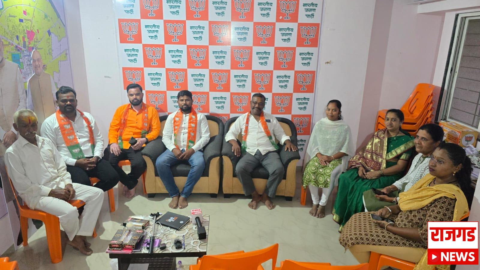 जेजुरीः मा. नगरसेवक व मा. विश्वस्तांनी केलेले आरोप बिनबुडाचे; शहर भाजपकडून निषेध, ‘त्या’ आरोपांचे त्यांनी पुरावे द्यावेतः शहर भाजप