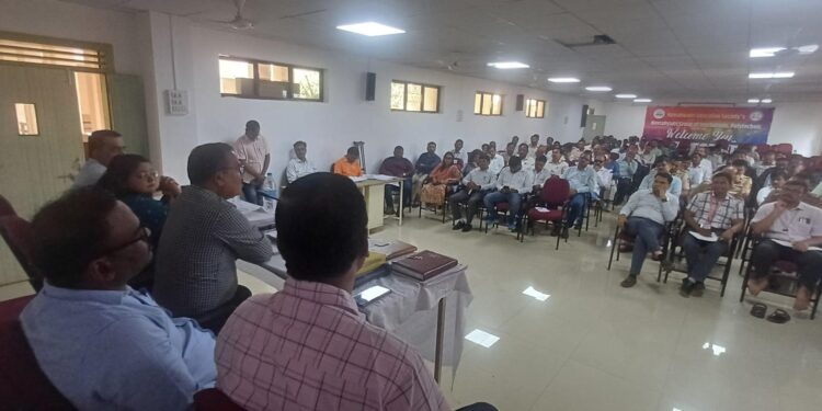 भोरः निवडणुकीचे बिगूल वाजताच प्रशासकीय यंत्रणाची कामाला सुरूवात; मुख्य निवडणूक अधिकारी डॅा. विकास खरात यांनी बोलावली तातडीची बैठक