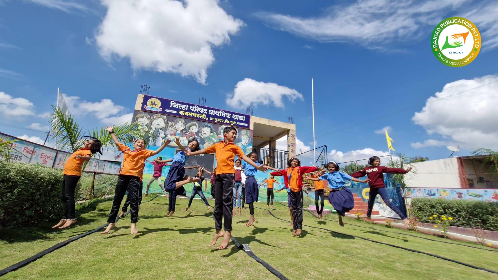 पुरंदरची कदमवस्ती शाळा ठरली दुसऱ्यांदा ‘मुख्यमंत्री माझी शाळा सुंदर शाळा’ उपक्रमात अव्वल; विद्यार्थी, शिक्षक व ग्रामस्थांचा जल्लोष