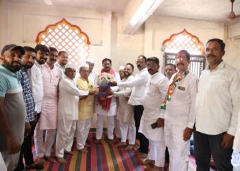 गावभेटः संग्राम थोपटे यांनी साधला मुळशी तालुक्यातील नागरिकांशी संवाद; मुळशीतील स्वाभिमानी जनता केलेल्या विकास कामांमुळे सदैव सोबतः संग्राम थोपटे
