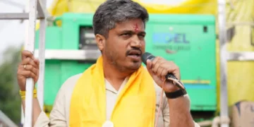 खोकेबाजांना इथली जनता OK करुन डोंगर दऱ्या बघण्यासाठी पर्मनंट घरी पाठवणार: आमदार रोहित पवारांचे सत्ताधाऱ्यांवर टीकास्त्र