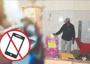 भोर: EVM कमीशनिंगदरम्यान गोपनीयतेचा भंग: दोन प्रतिनिधींवर गुन्हा दाखल; निवडणूक काळात नियमांचे पालन करण्याचे आवाहन