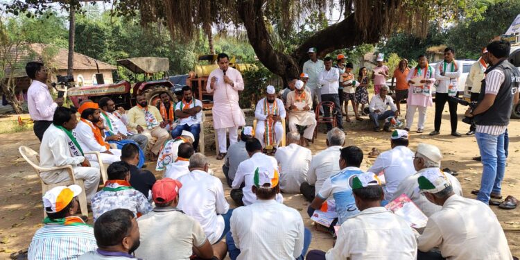 गावभेट दौरा: स्थानिक रोजगार निर्मितीसाठी विशेष प्रयत्न करणार: शंकर मांडेकरांची भावनिक साद