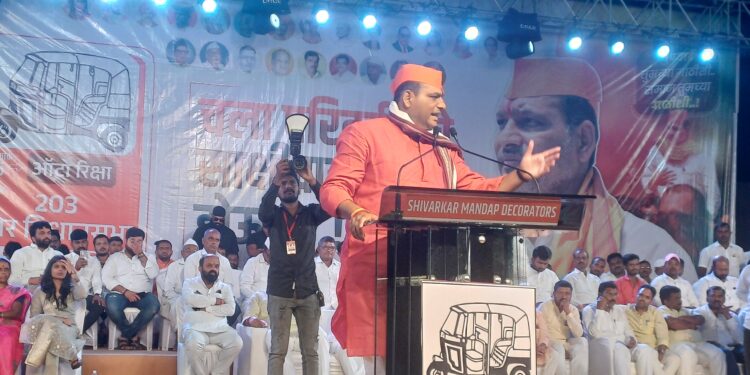 रण विधानसभेचे: ‘त्या’ काळात तुम्ही अज्ञातवासात निघून गेला होता…… मी गरीब आहे, पण स्वभावाने ‘दिलदार’….कुलदीप कोंडेंचा रोख कोणाकडे? नेमकं काय म्हणाले?