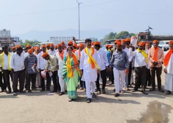 खंडाळाः तालुक्यातील मतदारांचा मतांपुरता वापर करणाऱ्या ‘मूकनायक’ आमदाराला त्यांची जागा दाखवून द्याः पुरुषोत्तम जाधव यांचे आवाहन