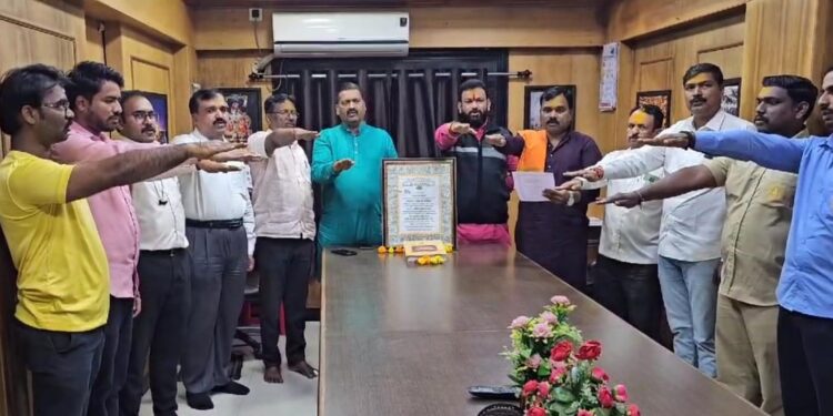 जेजुरी: मार्तंड देव संस्थानच्या वतीने संविधान दिन साजरा 