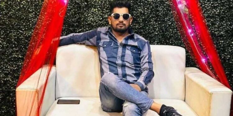 मावळः हॅाटेलमधील वेटरला मारहाण; हॅाटेलच्या मालकाने ग्राहक मित्रावर कोयत्याने केले वार, घटनेने खळबळ