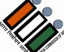 पुणेः प्रचारतोफा थंडावल्या तरी सांकेतिक भाषेचा वापर करून ‘फ्लेक्सबाजी’; निवडणूक आयोग कारवाई करणार?