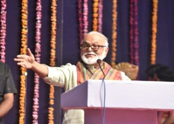 बारामतीः भुजबळ समर्थकांकडून उपमुख्यमंत्री अजित पवार यांच्या घरासमोर घोषणाबाजी; ओबीसी समाजामध्ये नाराजीचा सूर कायम