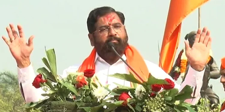 हायव्होल्टेज ड्राम्यानंतर एकनाथ शिंदे उपमुख्यमंत्री पदाची शपथ घेणार; शिवसेना नेते उदय सामंतांनी राजभवनावर जात दिले पत्र