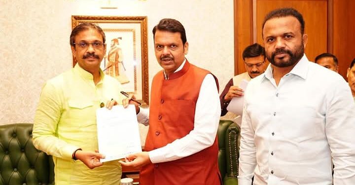 दौंडः बिबट्यासह जंगली प्राण्यांसाठी पिंजरे लावावेतः आमदार राहुल कुल; मुख्यमंत्री देवेंद्र फडणवीसांचे कार्यवाहीचे आश्वासन