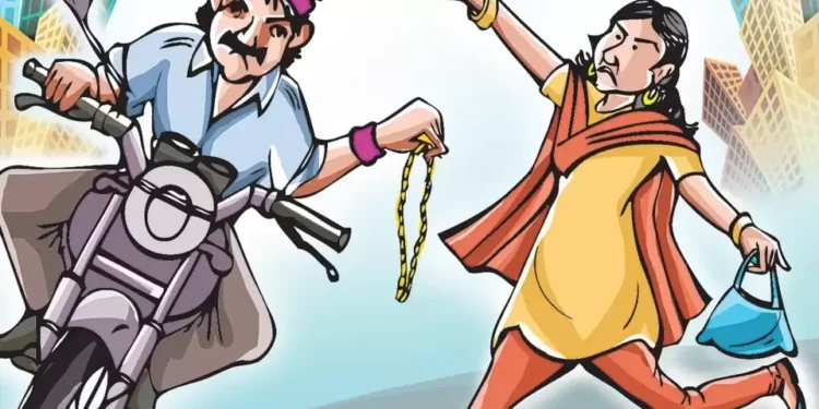 जेजुरीतील एसटी स्थानकात महिलेच्या गळ्यातील मंगळसूत्र हिसकावून चोरीची घटना; जेजुरी पोलिसांत अज्ञात चोरट्याविरोधात गुन्हा