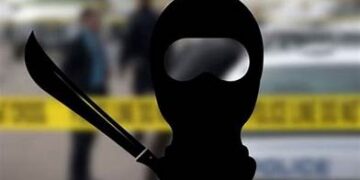 हडपसर परिसरात टोळक्याने केला तरुणावर कोयत्याने सपासप वार; कारण होते ‘कुत्ता है’ डीपी ठेवल्याचा राग