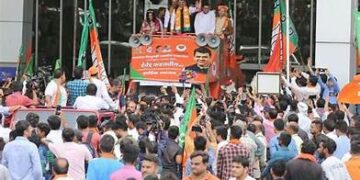 आजचा दिवस खूप आनंदाचाः मुख्यमंत्री देवेंद्र फडणवीस; उपराजधानीत फडणवीसांचे जोरादार स्वागत, चार वाजता ‘इतके’ आमदार घेणार मंत्रीपदाची शपथ 