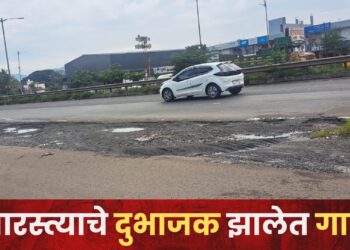 बेकायदा दुभाजक तोडल्याने सेवारस्ते बनले ‘धोकादायक’; स्वःताच्या वैयक्तिक सार्थापोटी व्यावसायिकांचा मनमानी कारभार, प्रशासनाने कडक कारवाई करावीः नागरिकांची मागणी
