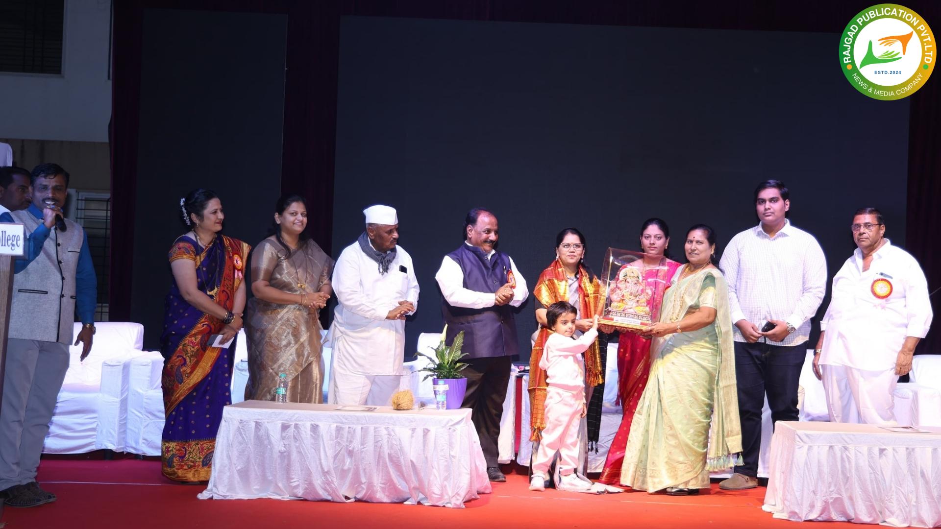 ‘उधाण’ जल्लोषात साजरे: नवसह्याद्री गुरुकुलचे वार्षिक स्नेहसंमेलन उत्साहात पार पडले