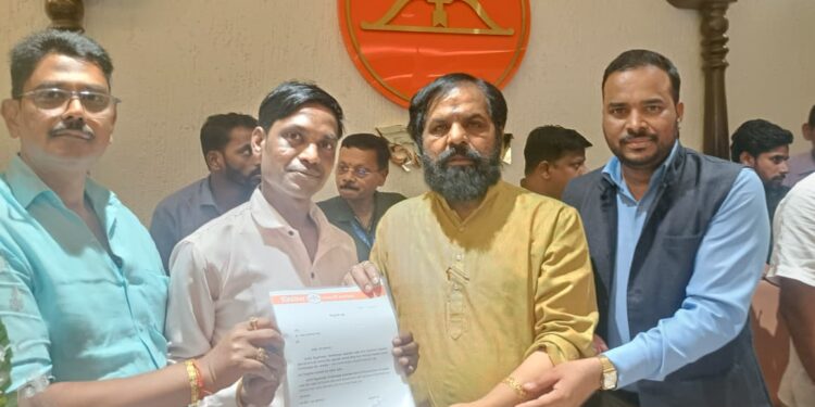 गणेश शरदराव निगडे यांची शिवसेना उपजिल्हाप्रमुखपदी फेरनियुक्ती