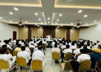 “आगामी निवडणुकांसाठी तयारीला लागा” – कुलदीप कोंडे; भोर तालुक्यात शिवसैनिकांची आढावा बैठक उत्साहात