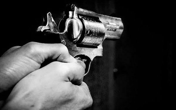 ब्रेकिंग न्यूज: कापूरहोळ चौकात गोळीबार: आरोपी पकडण्यात नागरिकांचा सक्रिय सहभाग, पण प्रकरण दडपल्याचा संशय