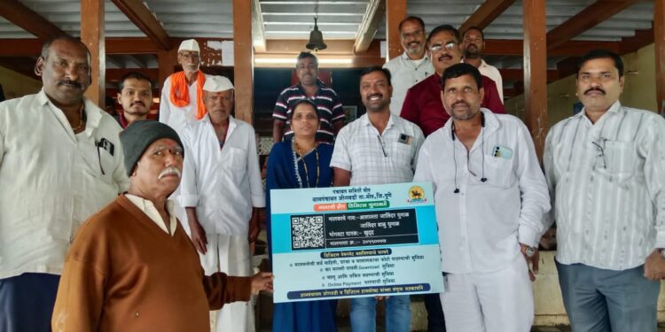 जोगवडी गावाची डिजिटल युगाकडे वाटचाल : डिजिटल नेमप्लेटचे उद्घाटन